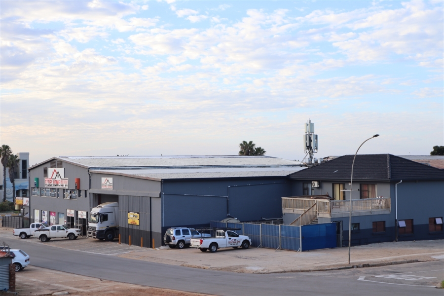 Commercial Property for Sale in Wavecrest Eastern Cape